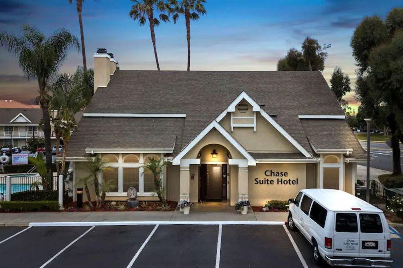 Chase Suites Brea-Fullerton - North Orange County Ngoại thất bức ảnh