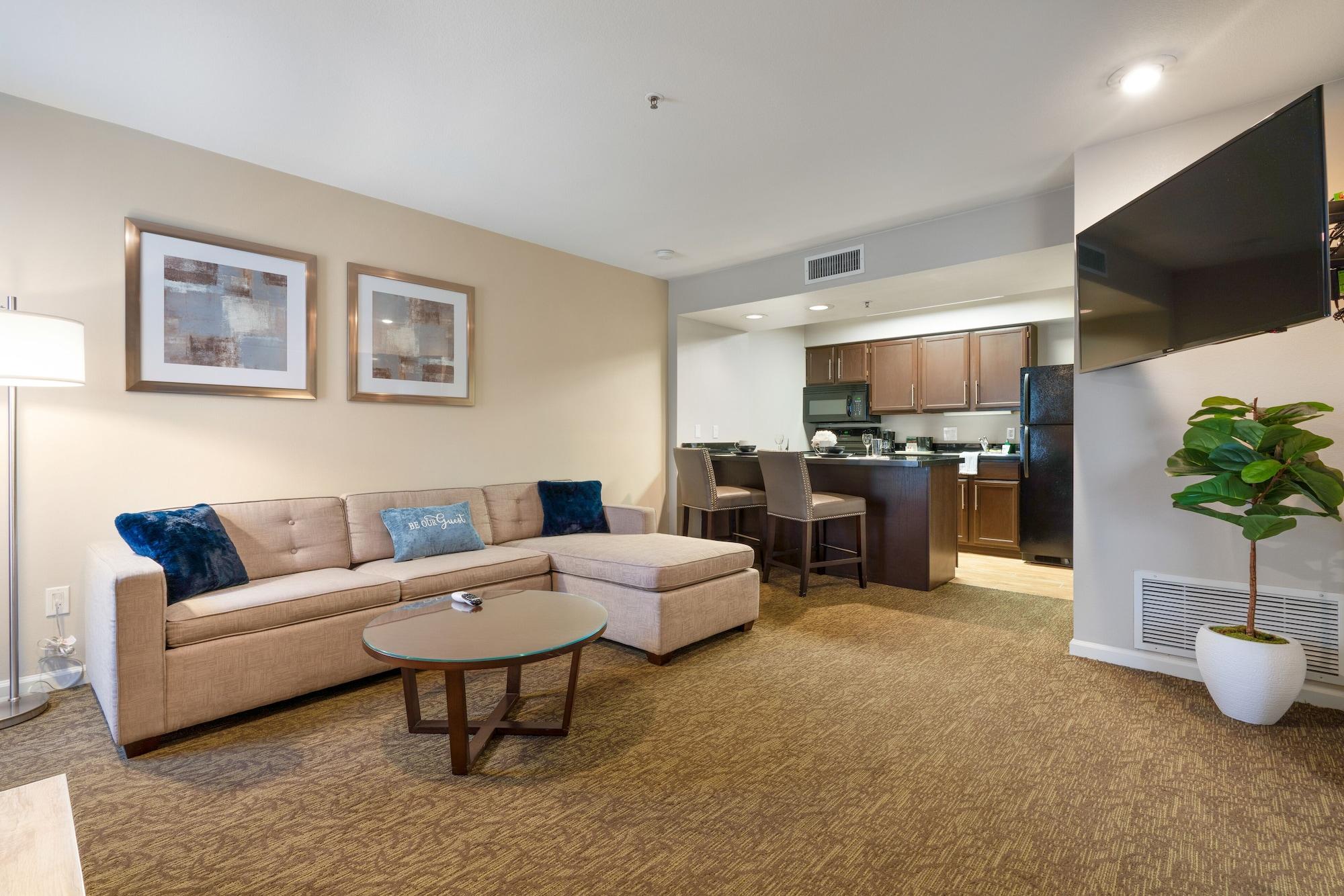 Chase Suites Brea-Fullerton - North Orange County Ngoại thất bức ảnh