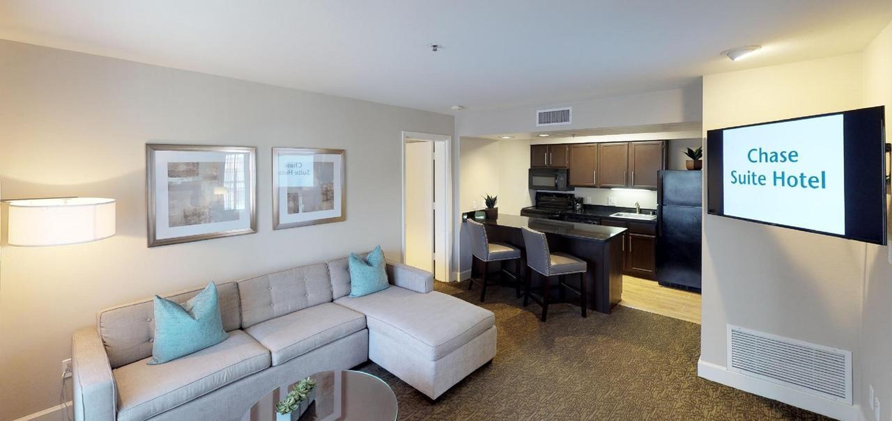 Chase Suites Brea-Fullerton - North Orange County Phòng bức ảnh