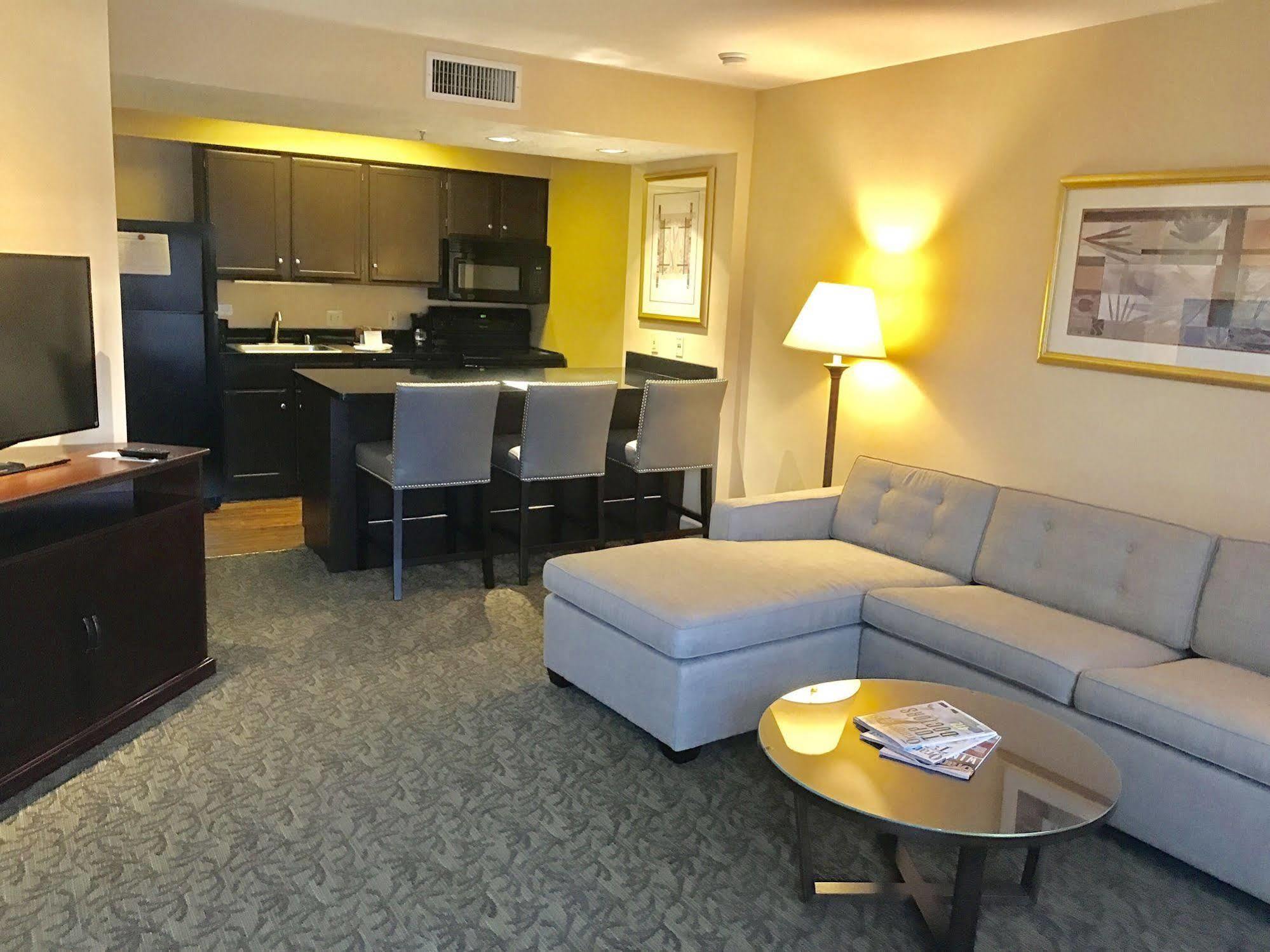 Chase Suites Brea-Fullerton - North Orange County Ngoại thất bức ảnh